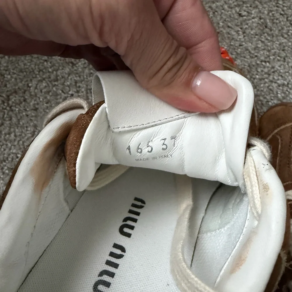 Miu Miu Brown Suede New Balance sneakers - Picture 8 of 9